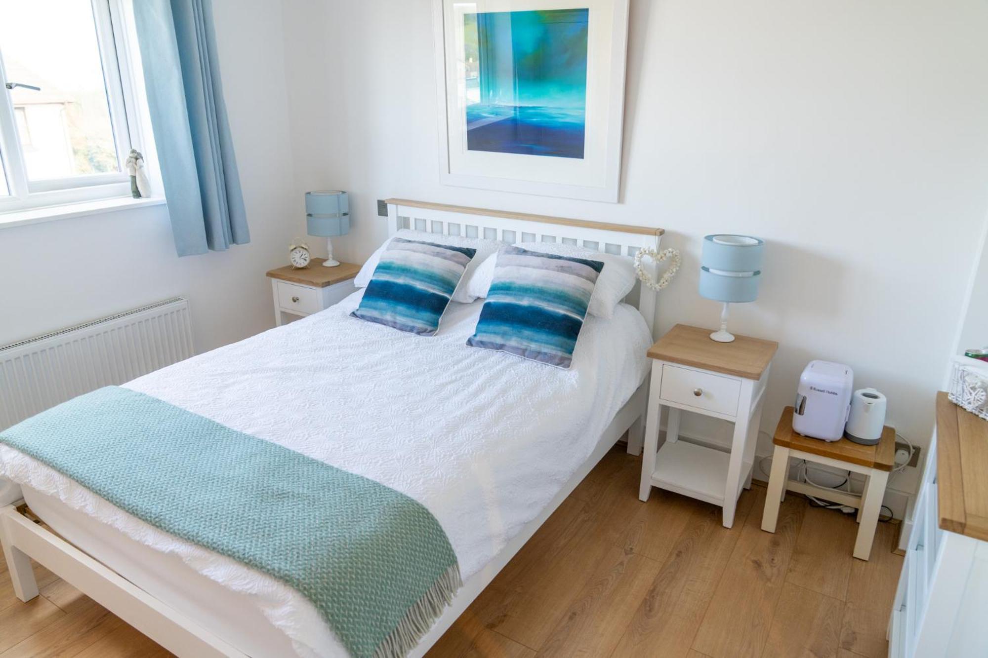 Trethvor House Ensuite Double Room With Free Parking In Quiet Residential Area Padstow Exteriör bild